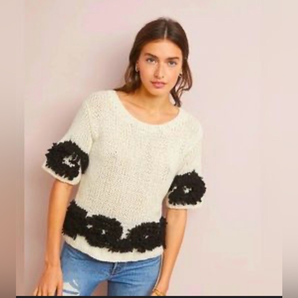 NEW Anthropologie Akemi +‎ Kin Cream and Black Fringe Wool Sweater Size XS